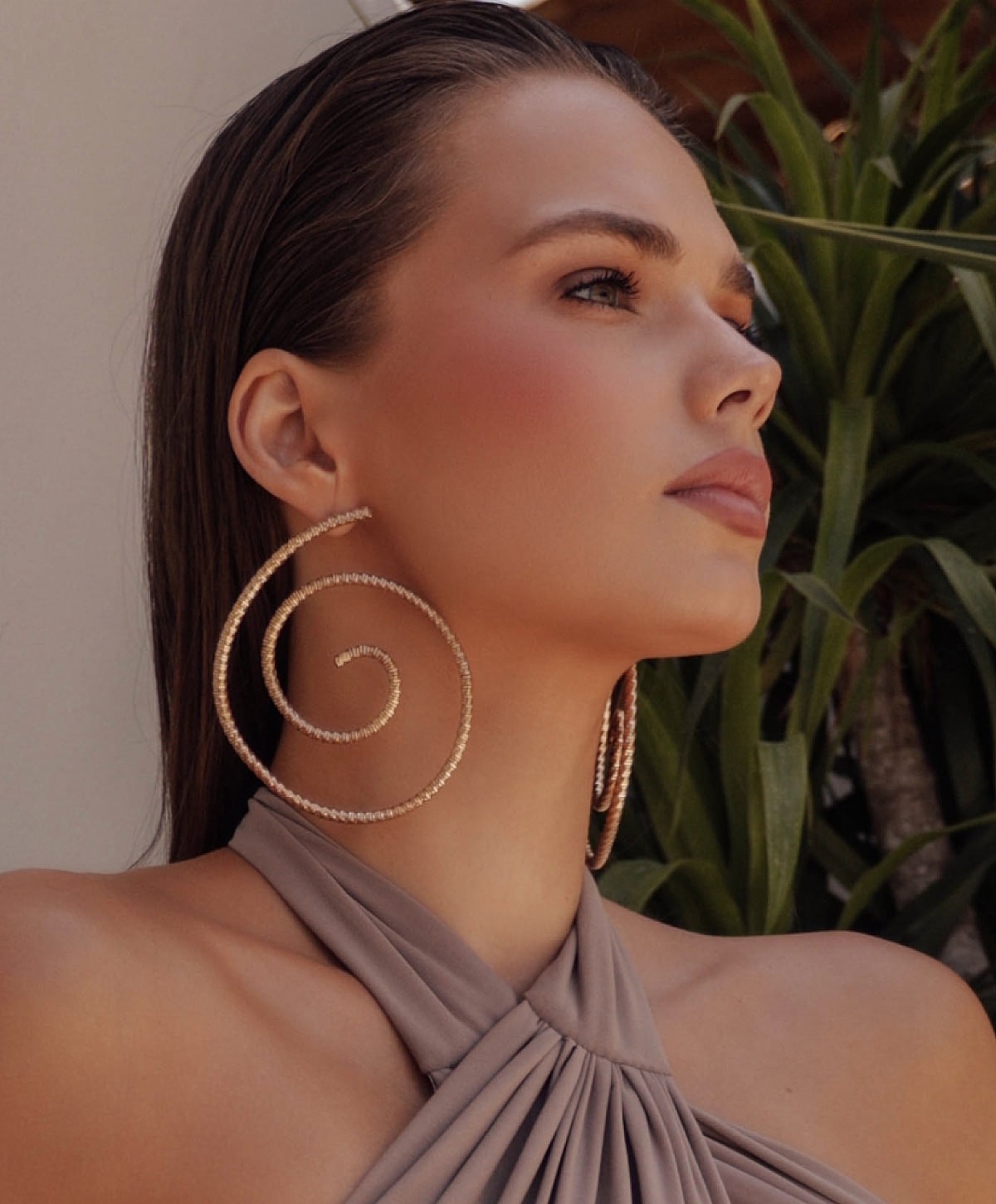 Portrait of a woman with elegant hairstyle.